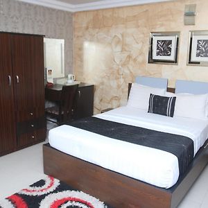 Jonaith Hotels & Suites